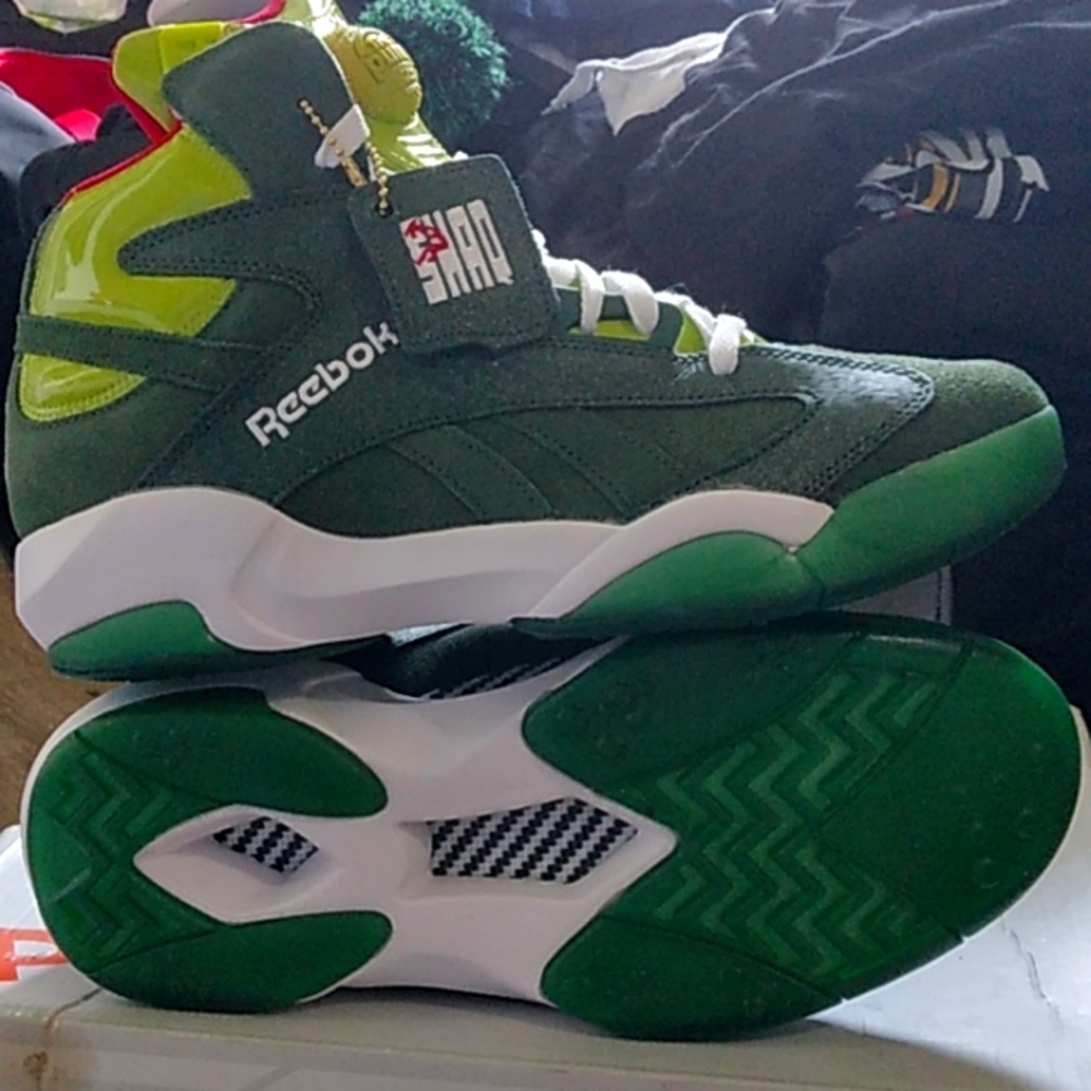 Reebok Shaq Attack Grinch